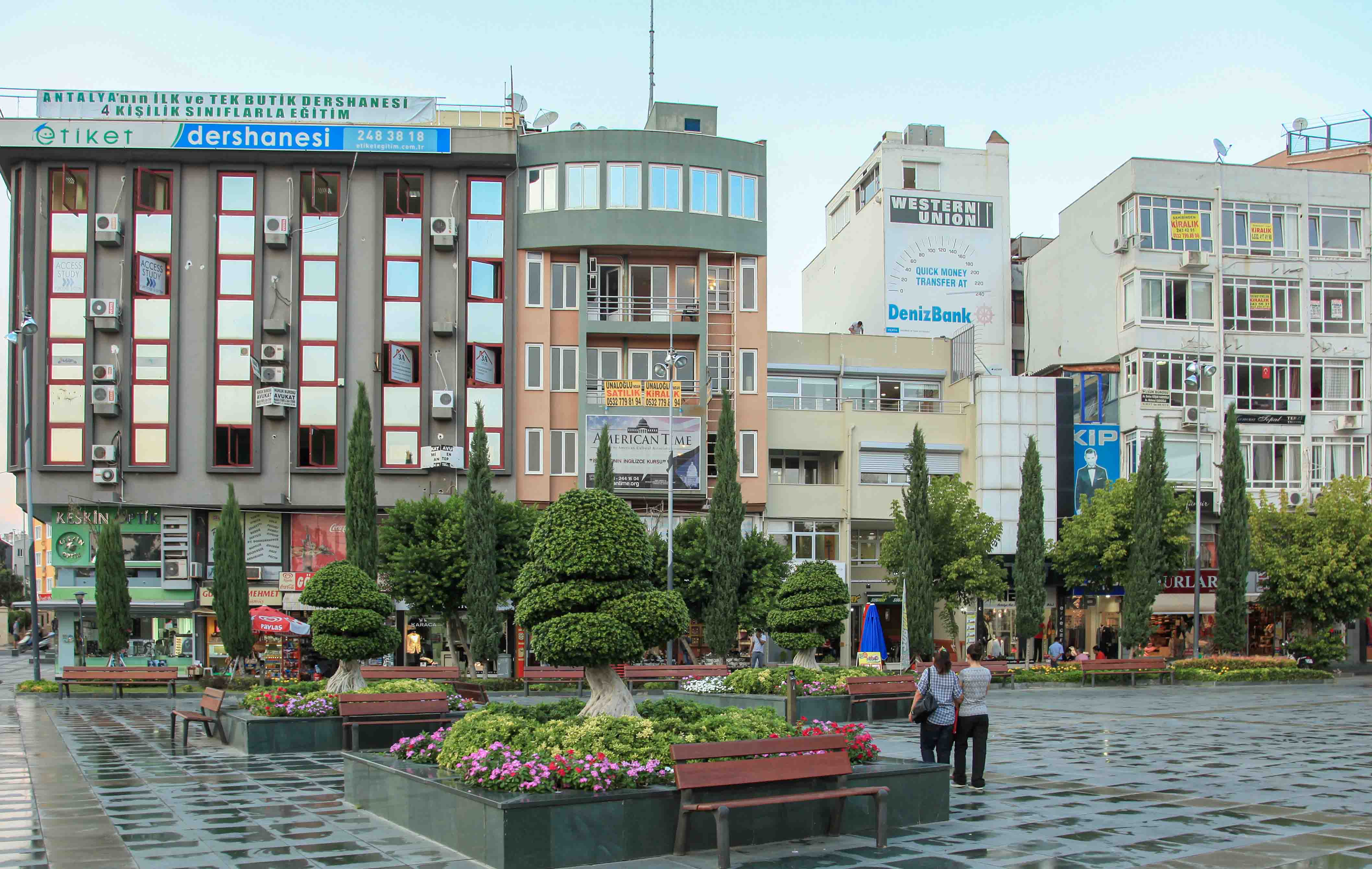 Cumhuriyet Meydanı