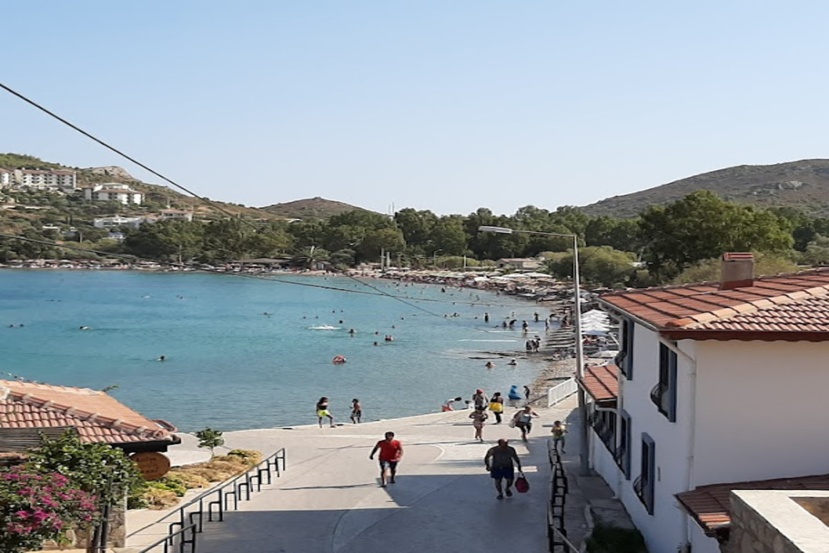 taşlı plajı