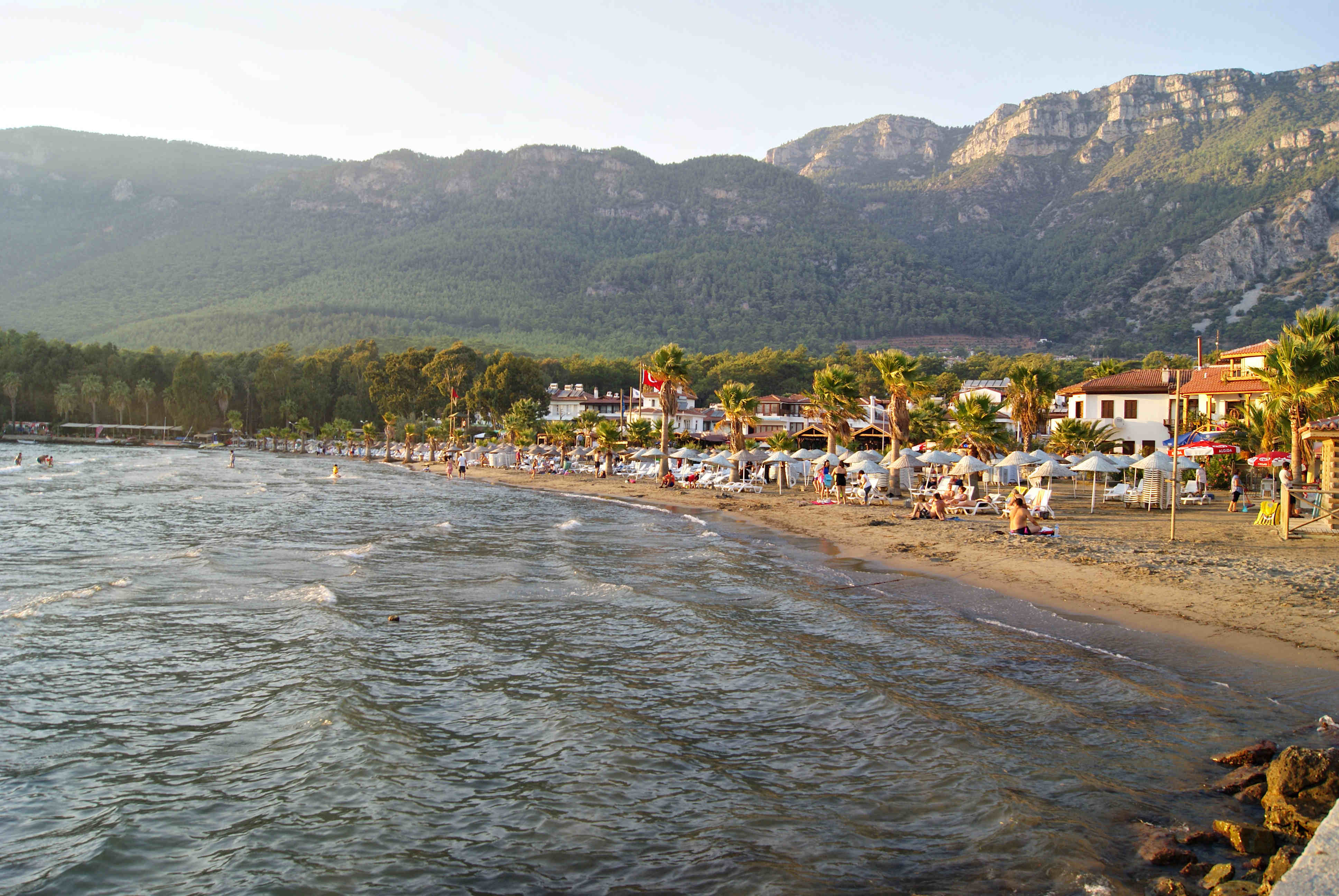 akyaka halk plajı