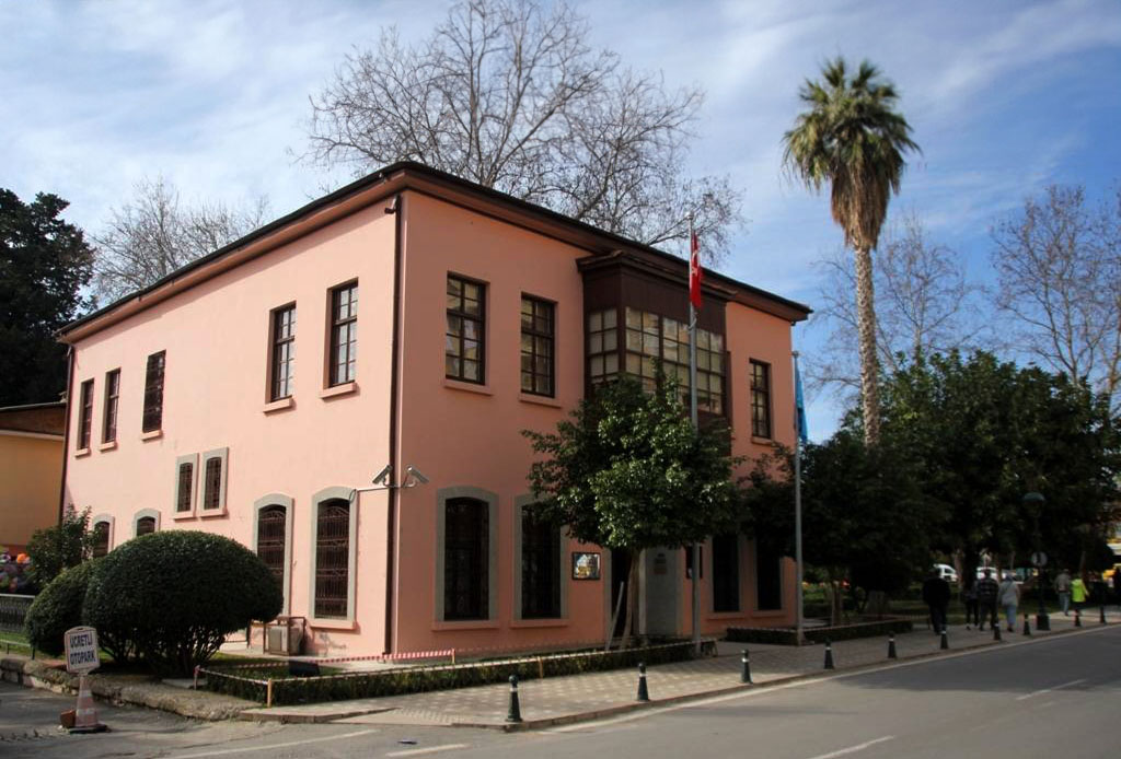 Antalya Atatürk Evi Müzesi